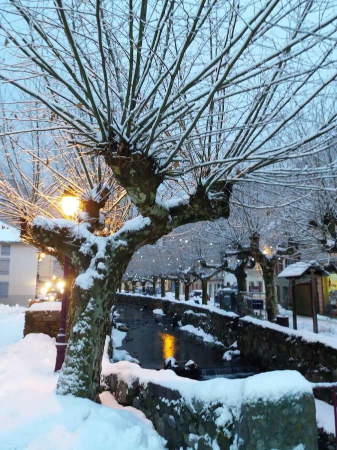 la feda gîte Pyrénées Ariégeoises Auzat Extérieur photo