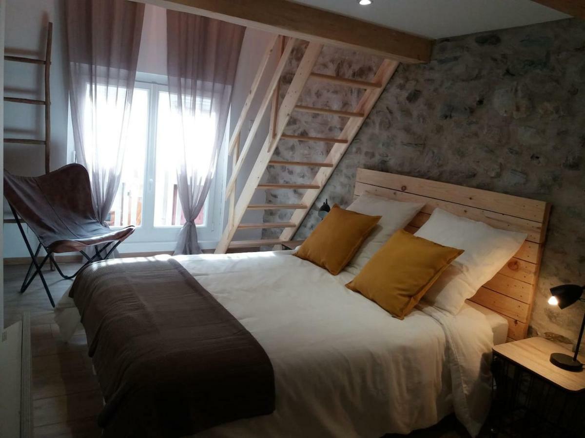 la feda gîte Pyrénées Ariégeoises Auzat Extérieur photo
