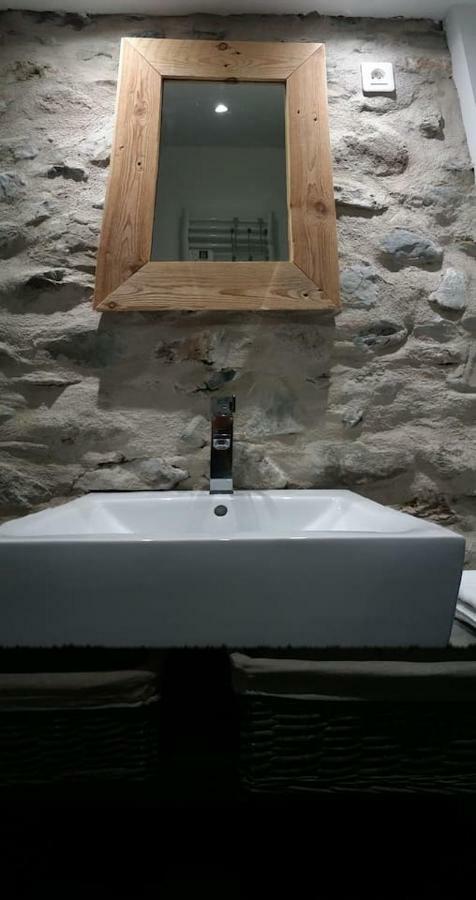la feda gîte Pyrénées Ariégeoises Auzat Extérieur photo